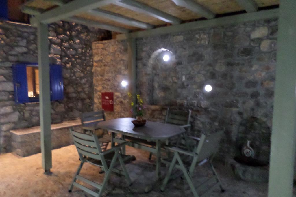 To Petradi Apartamento Avgonima Quarto foto